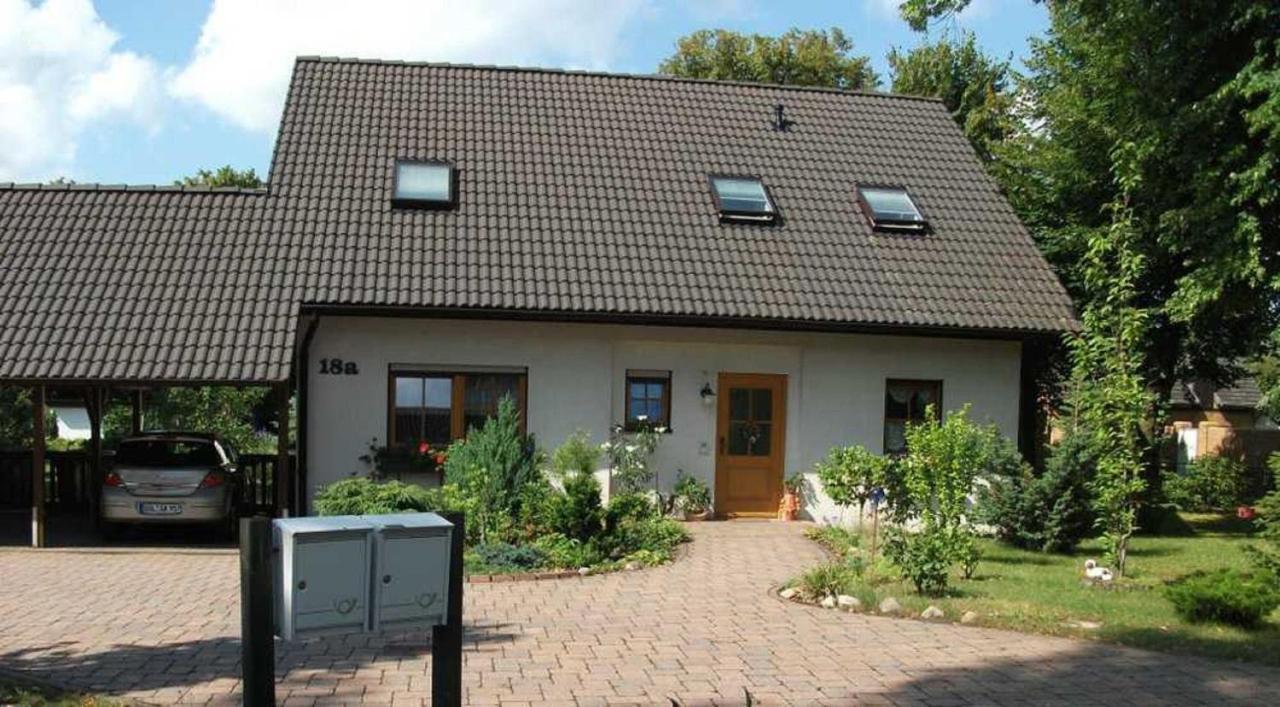 Ferienwohnung Unter Den Linden Freienhufen ภายนอก รูปภาพ